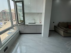 出租可月租押一付一 俊梅超市旁 佳大尚都 步梯四楼 两室一厅(图74) 佳木斯向阳杏林湖公园昌隆世家 2室1厅1卫出租房源真实图片