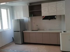 出租可月租押一付一 俊梅超市旁 佳大尚都 步梯四楼 两室一厅(图83) 佳木斯向阳利达一小三中中医院附近 谷丰家园二期,二楼两室一厅,有空调,出租房源真实图片