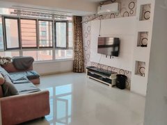 出租可月租押一付一 俊梅超市旁 佳大尚都 步梯四楼 两室一厅(图89) 佳木斯向阳杏林湖公园出租:半年起租空调房 世水蓝庭 步梯五楼,两室一厅,家具家电出租房源真实图片