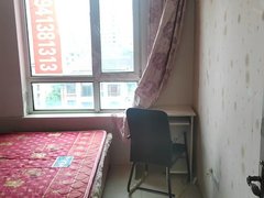 百货大楼，天朗万达旁，月付WIFI房，拎包入住