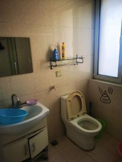 百货大楼,天朗万达旁,月付WIFI房,拎包入住(图22) 抚顺李石开发区顺安路绿地剑桥 3室1厅1卫出租房源真实图片