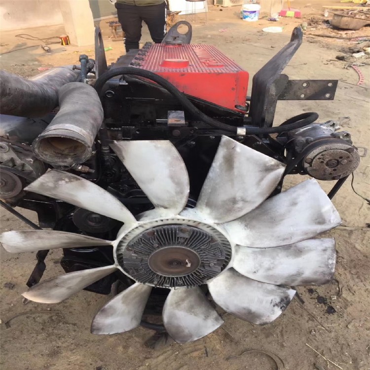 西康 重康M11 340 385 420马力豪沃悍将国三国四发动机亏本甩卖(图2) 西康 重康M11 340 385 420马力豪沃悍将国三国四发动机亏本甩卖