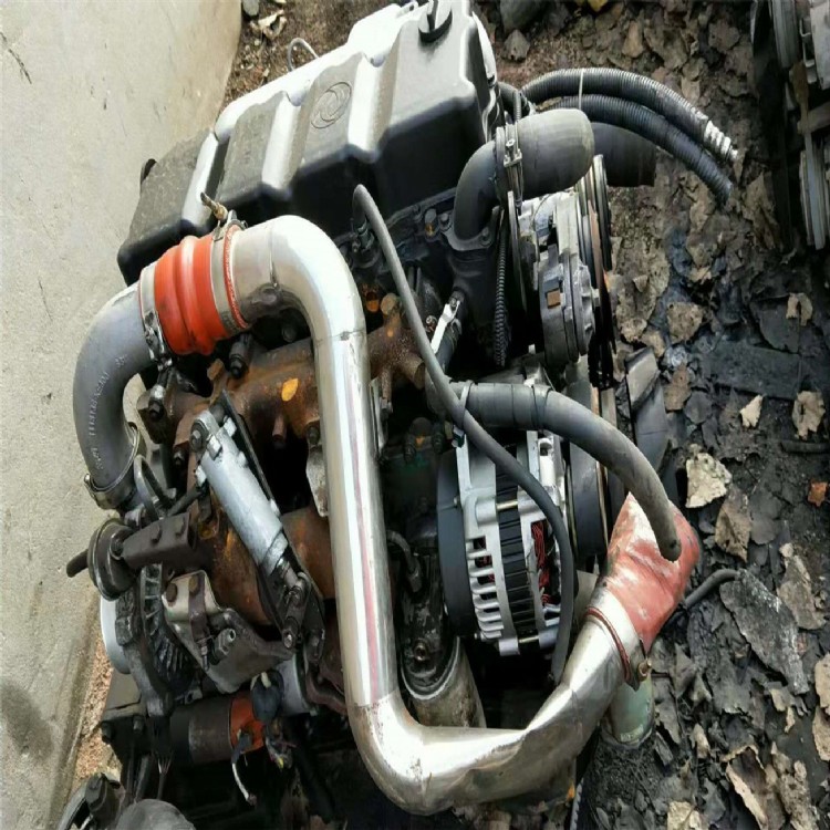 西康 重康M11 340 385 420马力豪沃悍将国三国四发动机亏本甩卖(图4) 西康 重康M11 340 385 420马力豪沃悍将国三国四发动机亏本甩卖