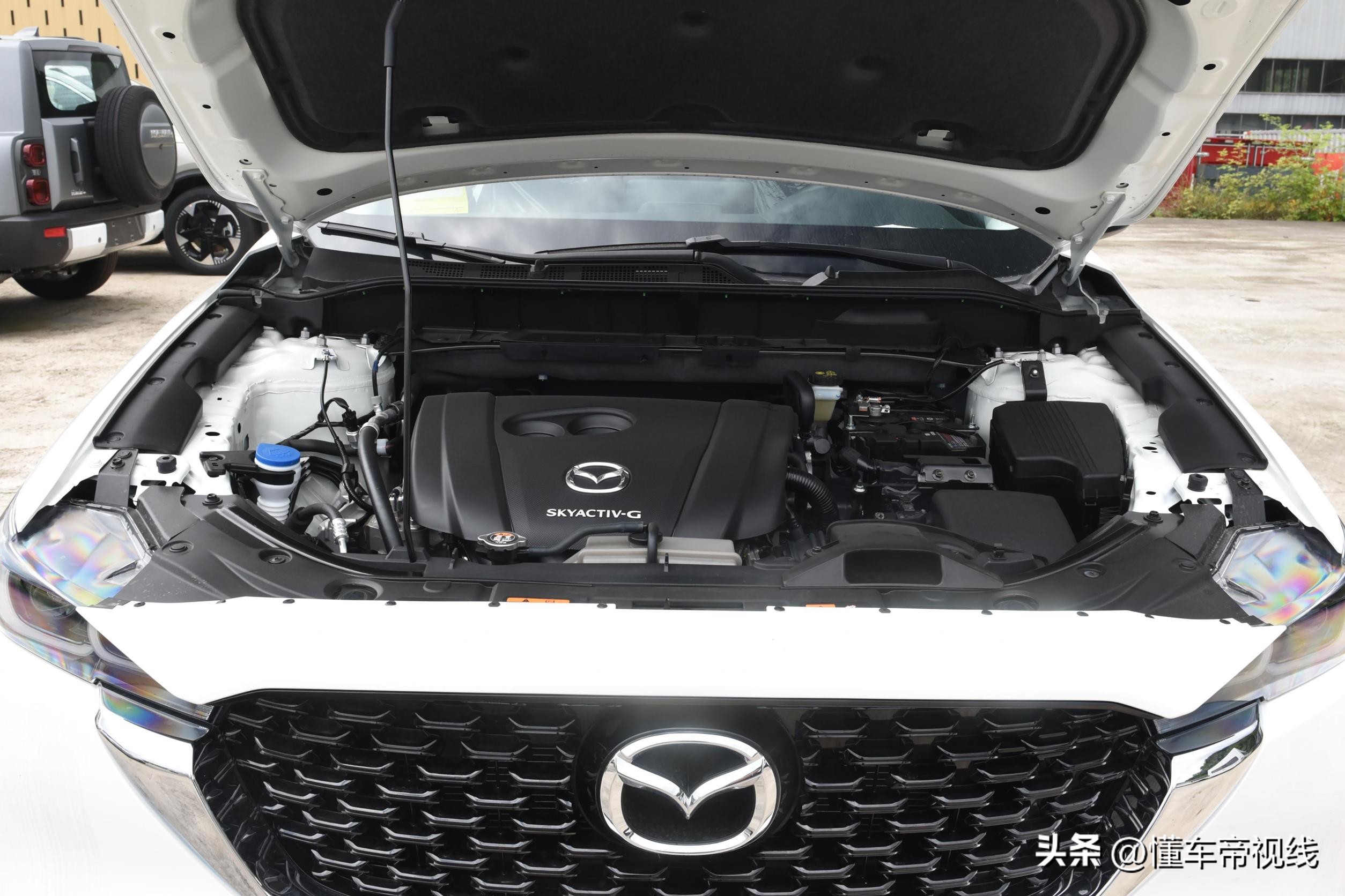 新车 | 全新设计语言,全新马自达CX-5预告图,7月10日正式发布(图14) 马自达2025新车_全新一代马自达CX-5预告图_全新一代马自达CX-5实车图