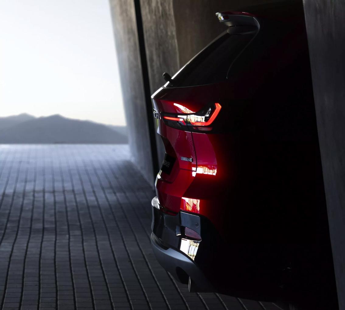 新车 | 全新设计语言,全新马自达CX-5预告图,7月10日正式发布(图7) 全新一代马自达CX-5预告图_全新一代马自达CX-5实车图_马自达2025新车