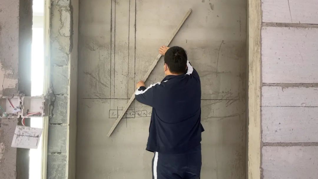 新建墙体种类多,如何选择不踩坑?附砖砌隔墙的施工验收标准(图17) 新建墙体材料选择_砖砌隔墙施工要点_轻钢龙骨吊顶隔墙