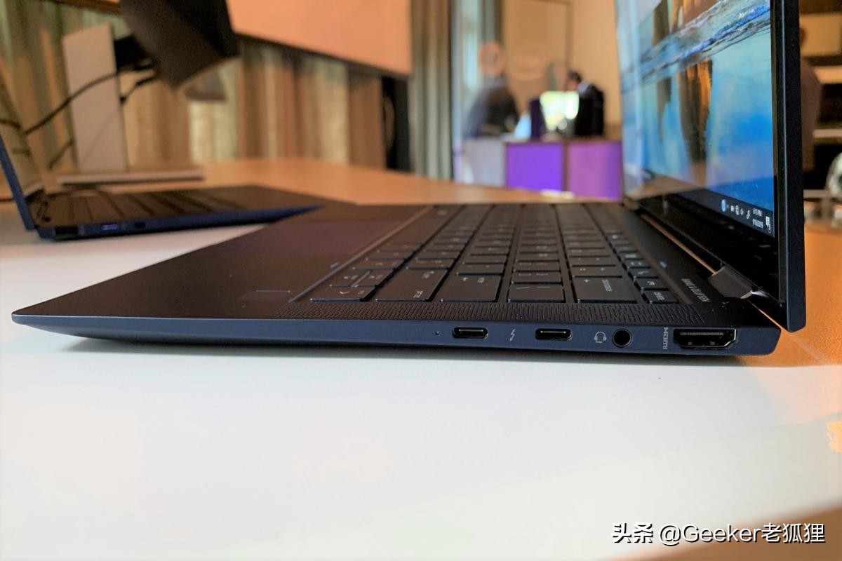 惠普的这款商务本,噱头大于实用性(图11) thinkpad更换高分屏_商务本评测 惠普Elite蜻 联想ThinkPad对比