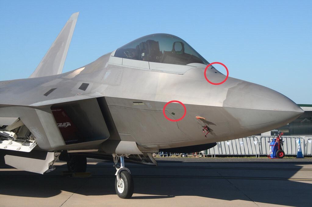 F-22计划“生存能力升级”，还要用平板电脑操作无人机