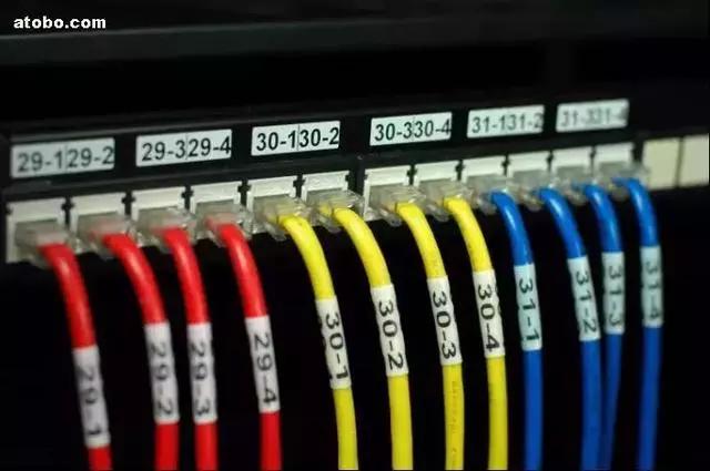 监控摄像安装操作就这几点!看懂了,你也是安防专家(图7) 监控摄像机安装角度选择_四路硬盘录像机怎么接五路摄像机_监控摄像机安装位置要求