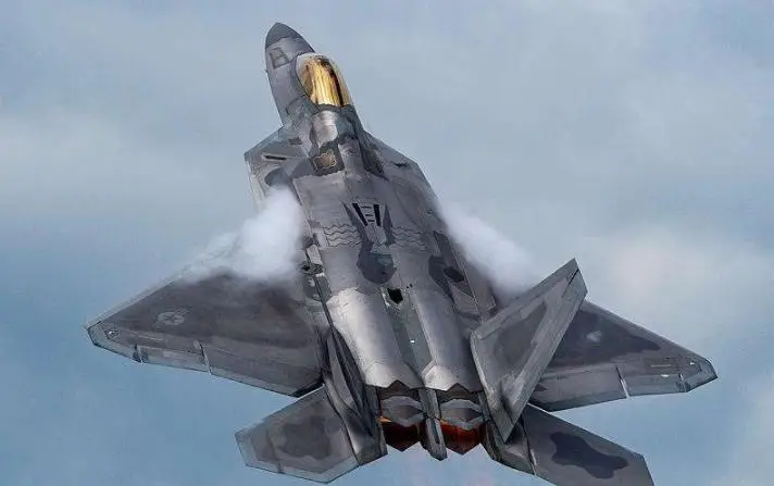 美国F22战斗机进行全面升级,将提升航电系统,最少服役至2035年(图7) F-22战斗机性能优势_F-22第五代战斗机升级计划_f22战斗机怎么玩
