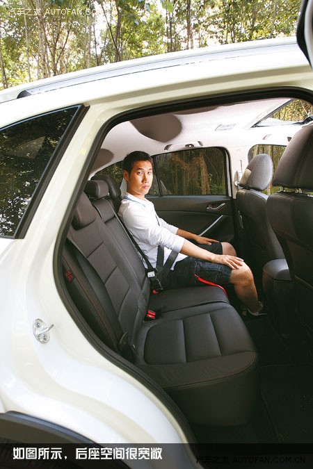 南京来客 试驾评测长安马自达CX-5(图4) 马自达CX-5操控性_38号车评人试驾cx5_国产长安马自达CX-5