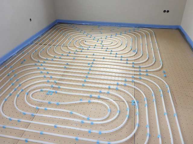 发热电缆、碳纤维、电热膜，电地暖选哪个才靠谱？