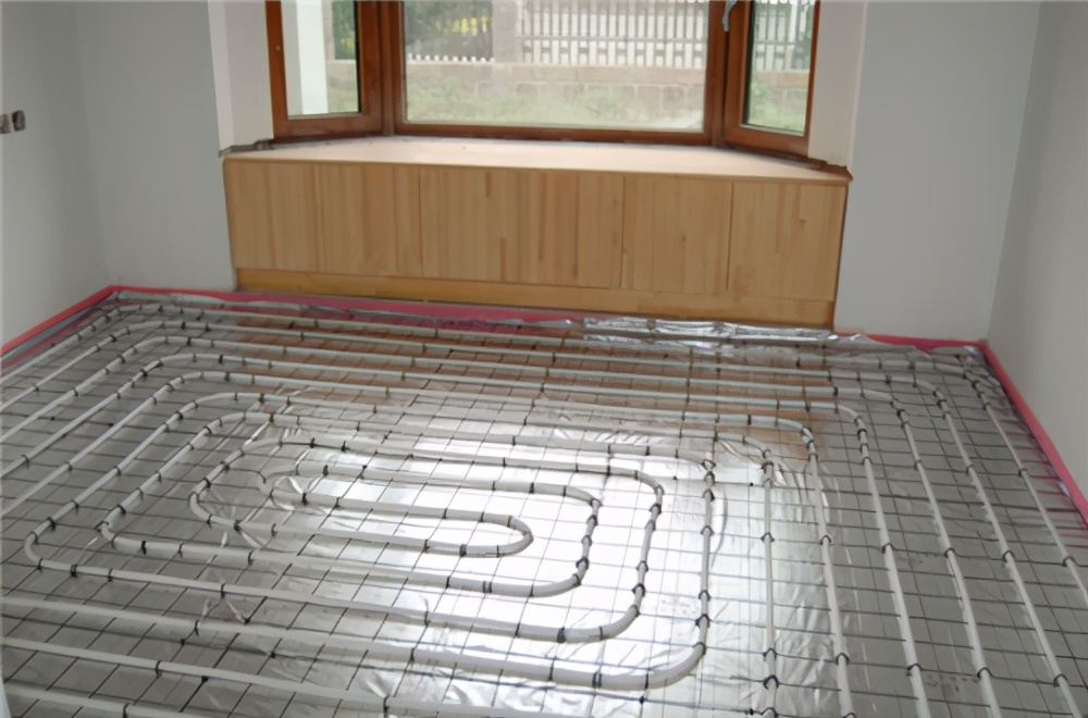 地暖哪家好 地暖有哪些优点_建材知识_学堂_彩兔网