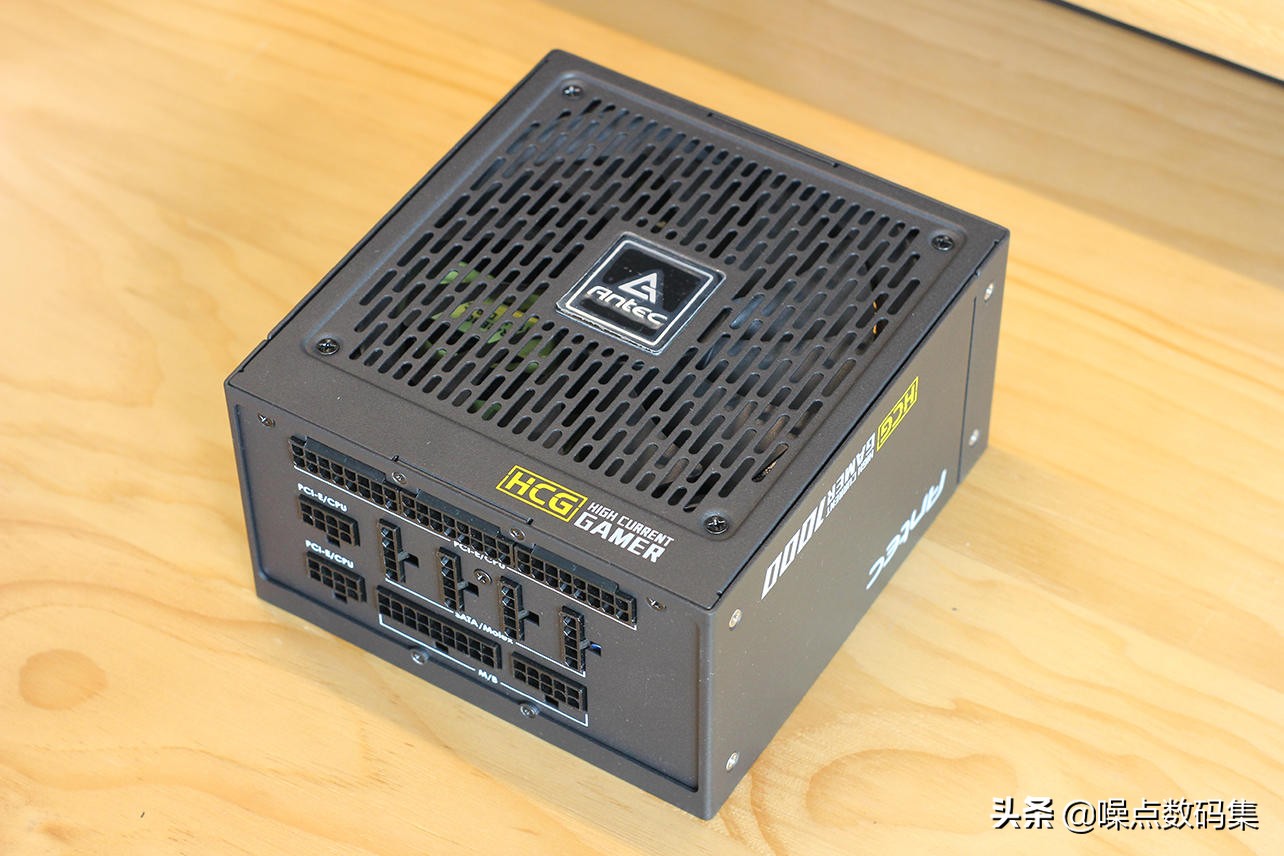 拆解安钛克HCG 1000W,告诉你有10年质保只换不修的电源里什么样?(图7) 安钛克电源怎么保修_安钛克HCG系列电源评测_安钛克HCG 1000W全模组金牌电源