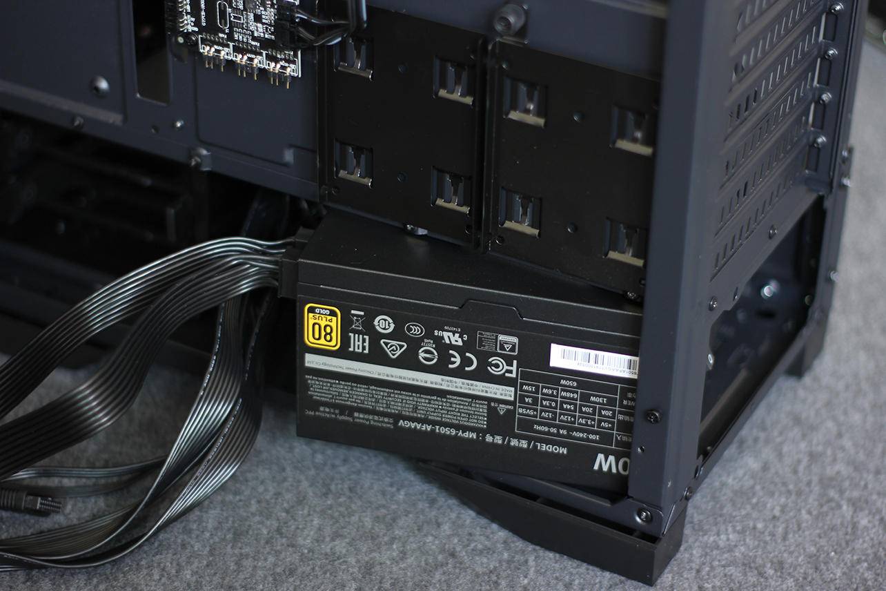 眼光要长远,10年质保还不够吗?安钛克HCG750金牌电源全解析(图25) 海韵FOCUS+电源方案安钛克HCG750_安钛克HCG750W 80PLUS金牌电源_安钛克电源怎么保修