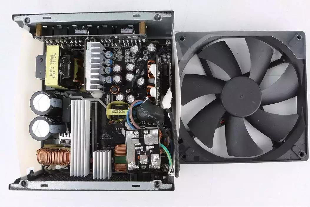 敢10年质保!这个品牌的电源你可能没听说过(图4) 安钛克电源怎么保修_Apexgaming AG-850M电源评测 80PLUS金牌认证 全模组电源