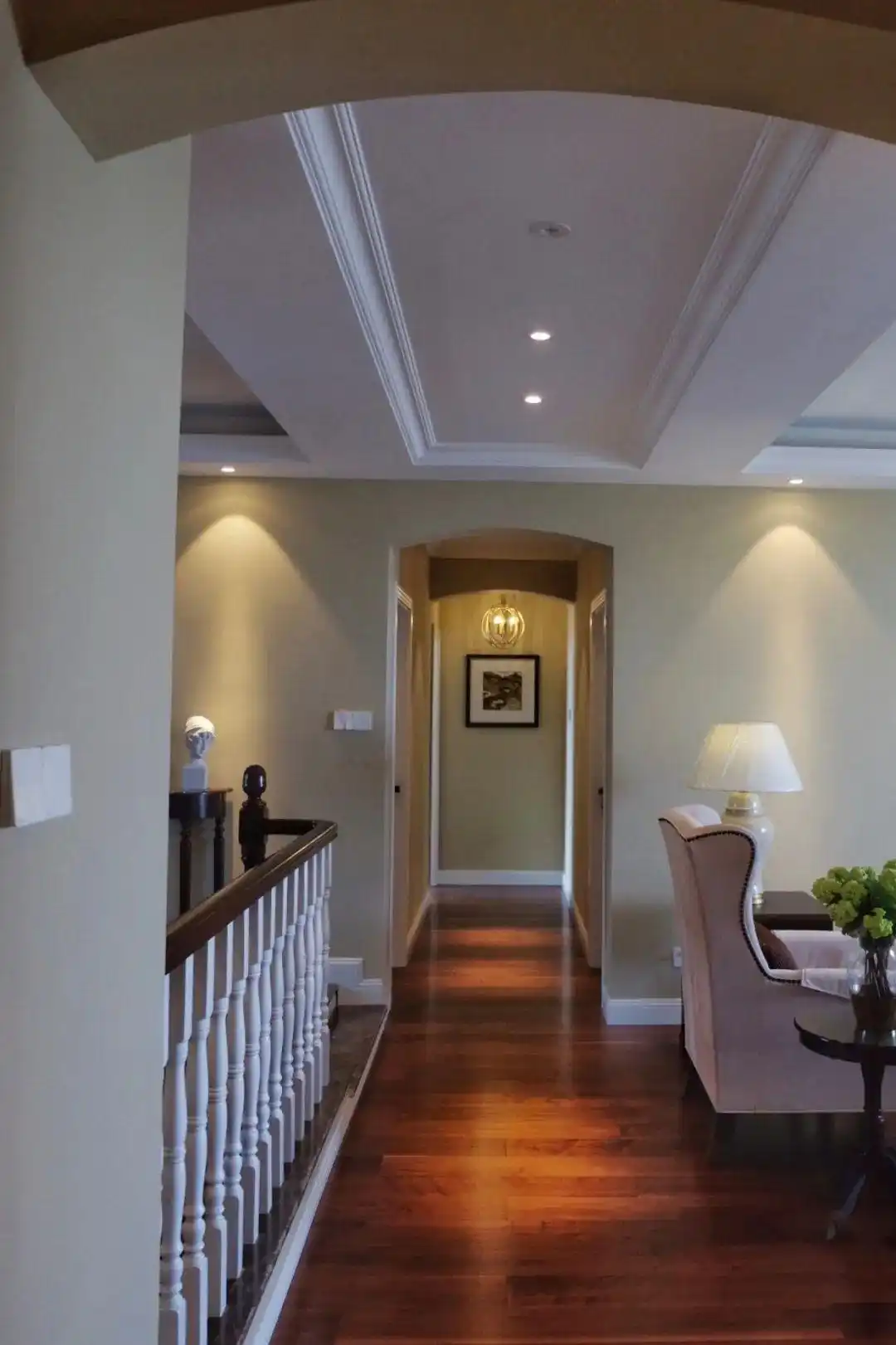 8种走廊吊顶造型设计,准备装修的进来,看完再装也不晚!(图2) 走廊吊顶设计_过道二级吊顶效果图_走廊天花造型设计