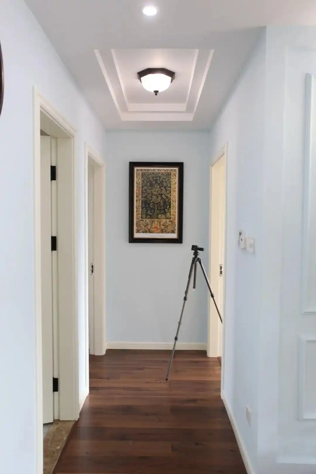 8种走廊吊顶造型设计,准备装修的进来,看完再装也不晚!(图8) 走廊吊顶设计_走廊天花造型设计_过道二级吊顶效果图