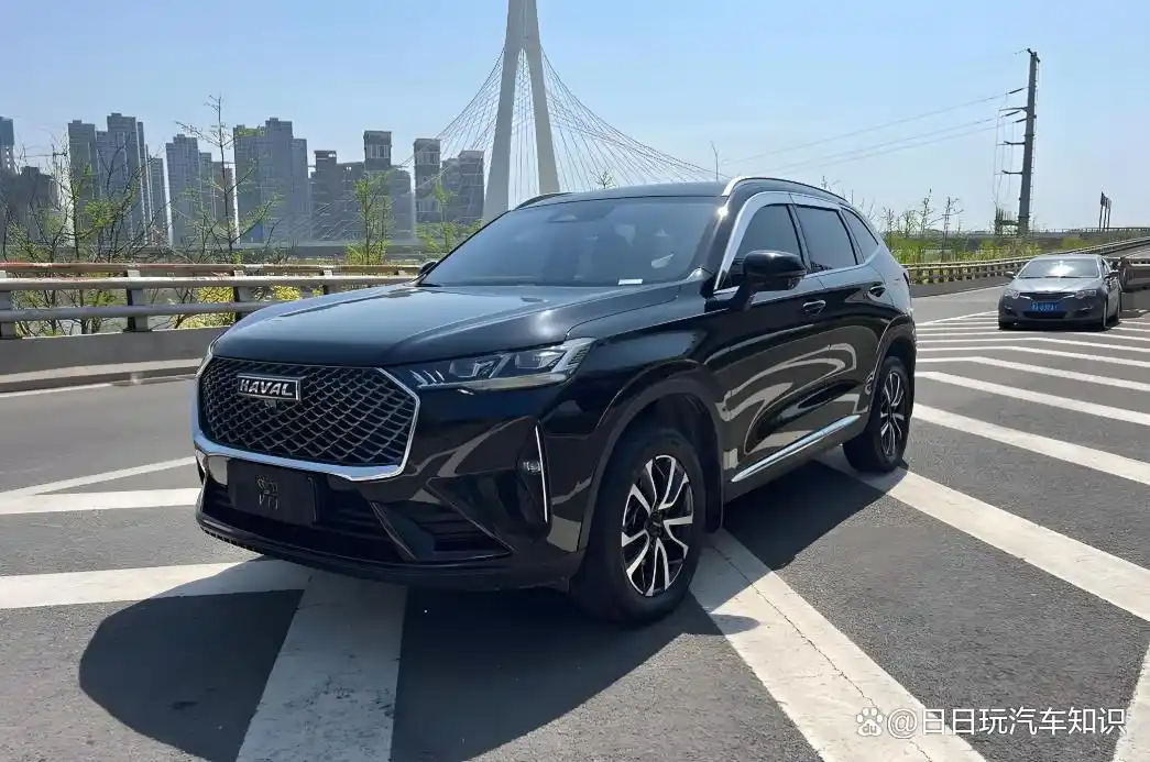 十万左右燃油车排行榜(图5) 10万左右轿车排行榜_10万预算轿车SUV排行_10万元左右燃油车推荐