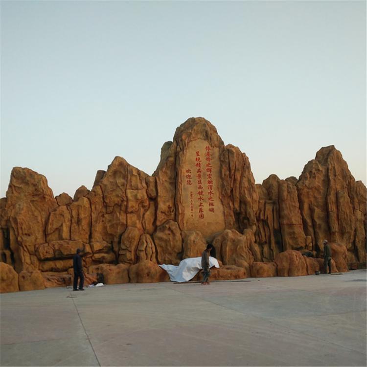 芜湖公司大厅假山水景 定做假山养鱼池 湖南假山生产厂家(图6) 芜湖公司大厅假山水景 定做假山养鱼池 湖南假山生产厂家