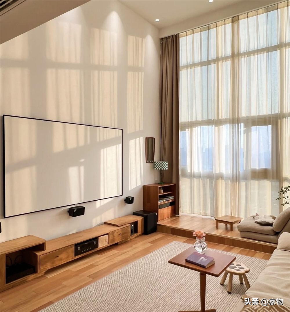 楼中楼客厅装修效果图_挑空客厅布置_LOFT装修设计