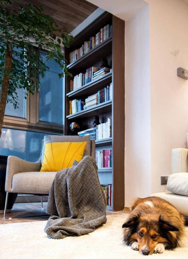 封窗改造空间利用_阳台爆改亲子房_阳台挑出两米可以吗