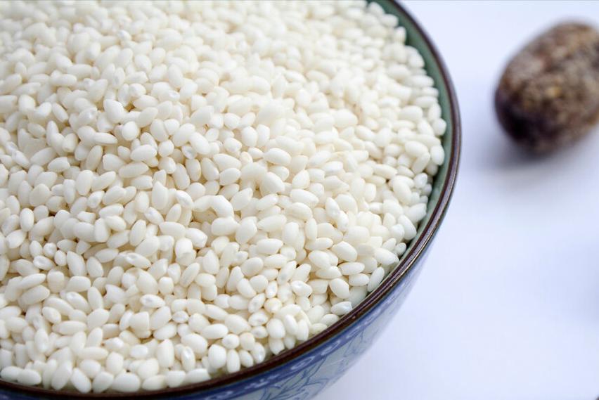 煮粽子,不要只用清水,记得多加2样,更香甜更软糯,营养不流失(图4) 粽子煮法技巧_煮粽子加食盐小苏打_包粽子的窍门