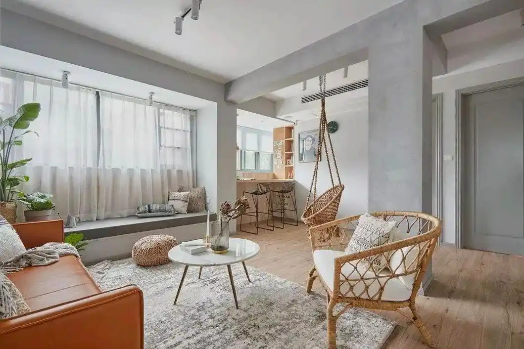 小户型客厅这样装修，邻居都夸宽敞又好看！