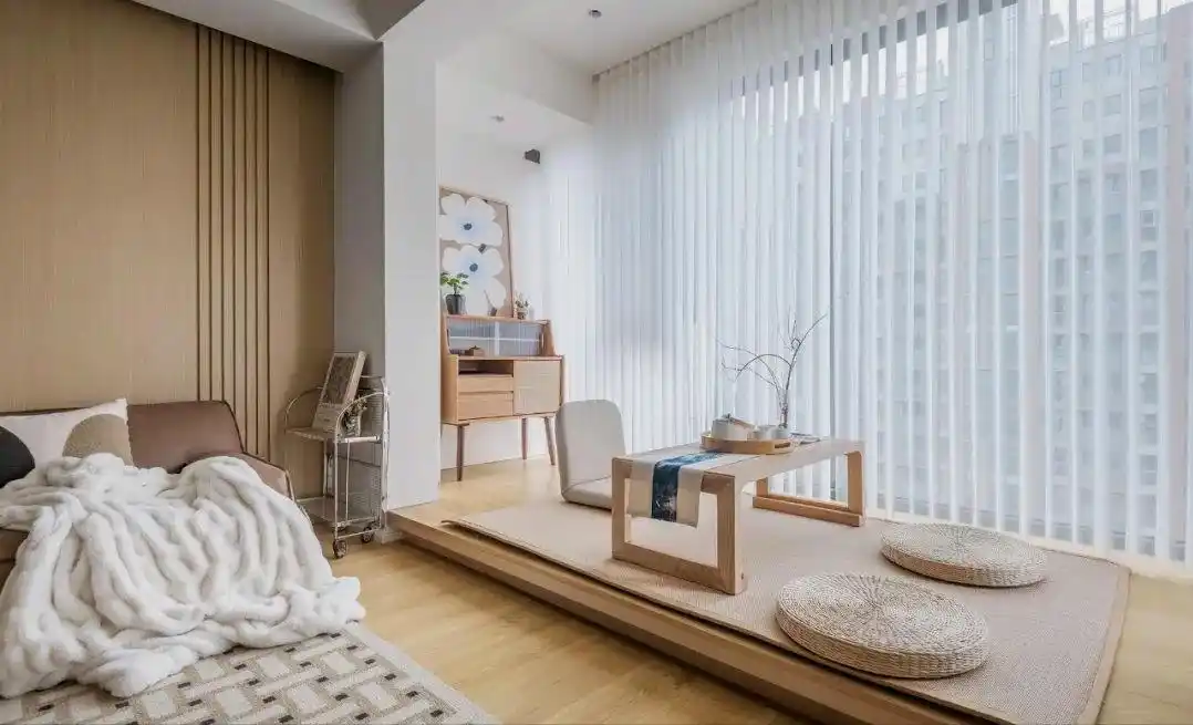 小户型客厅这样装修,邻居都夸宽敞又好看!(图2) 客厅空间扩展技巧_小户型客厅设计_小户型客厅装饰效果图