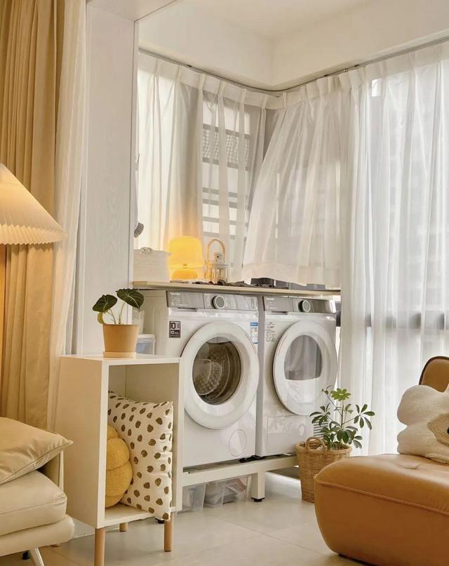 建议各位:洗衣机千万别放阳台!会出现这些问题,真的不是迷信(图3) 阳台洗衣机安装规范_阳台洗衣机防水措施_洗衣机 阳台 卫生间