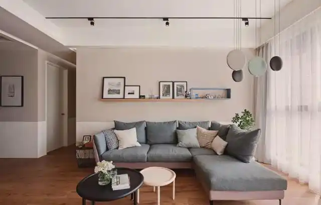 小户型客厅装修效果图,你喜欢哪一种?(图5) 小户型客厅装饰效果图_小户型客厅装修效果图_小户型客厅收纳设计