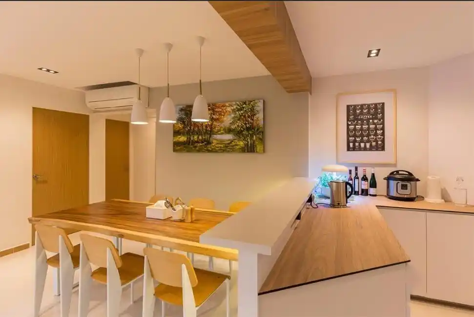 小户型把客厅装对了,整个家都宽敞不少,自己没想法,那就照着学(图3) 小户型客餐厅布局优化_小户型客厅装饰效果图_客餐厅开放式布局设计