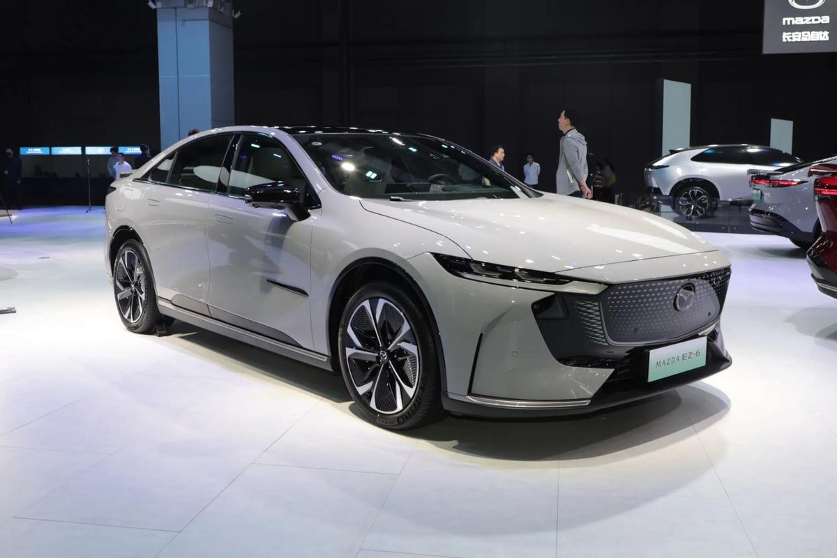 买新能源车只看国产?10-15万预算,这3台日系也很香,尺寸都不小(图9) 日产N7评测_10-15万日系新能源车_日系轿车哪个品牌好啊