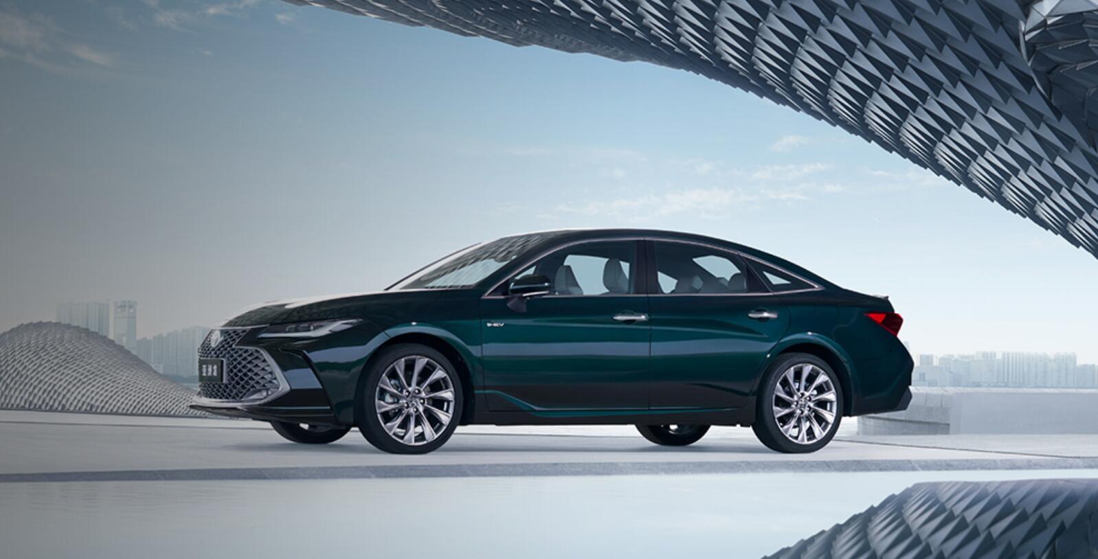 燃油车又火了?7月燃油轿车销量榜单 十四款销量过万 凯美瑞第三(图5) 日系轿车哪个品牌好啊_7月燃油轿车销量排名_轩逸销量表现