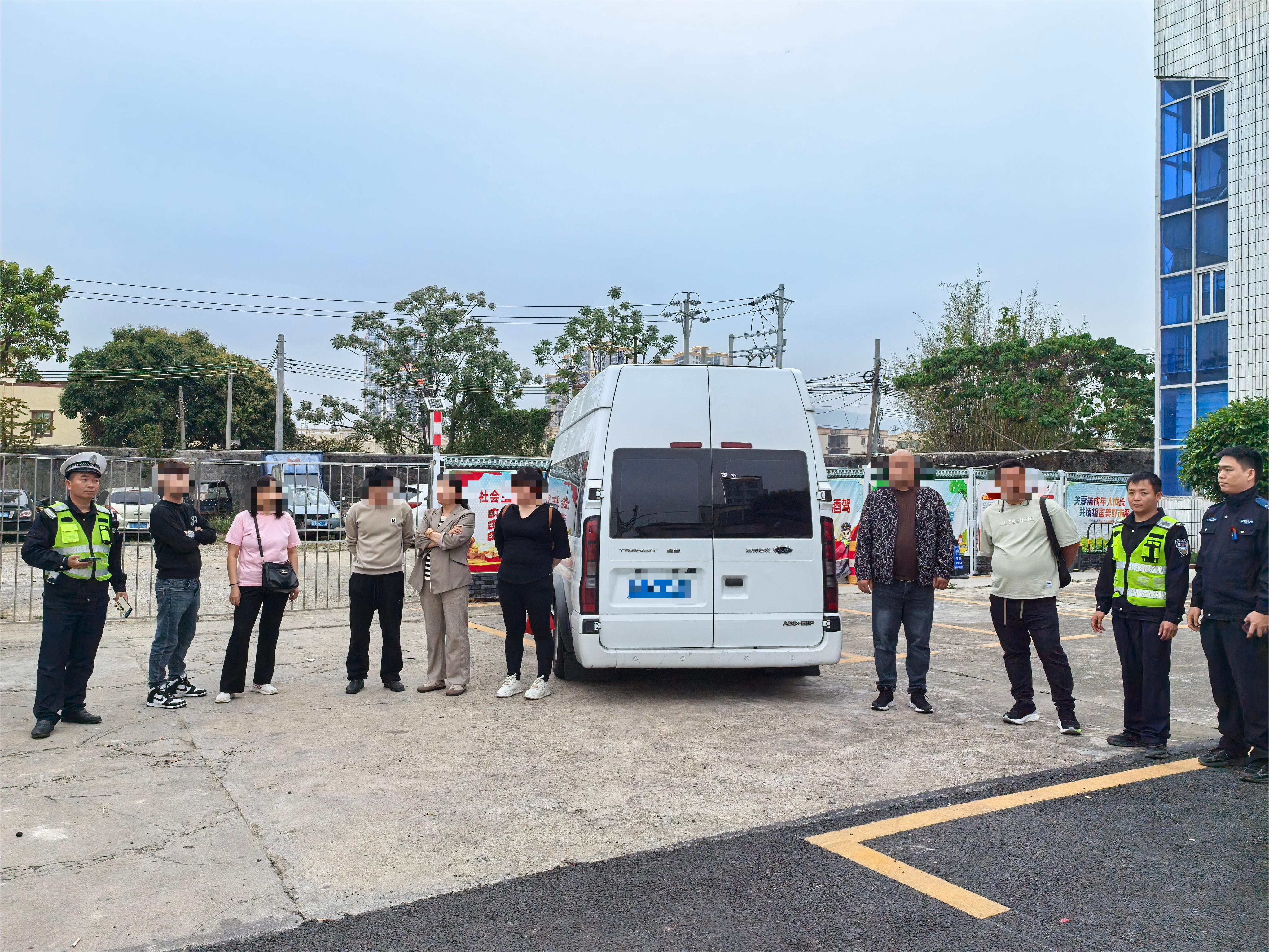 曝光台 | 汕尾这些非法营运车辆被罚(图4) 汕尾汽车总站电话号码_汕尾非法营运车辆打击行动_汕尾查处非法营运车辆名单