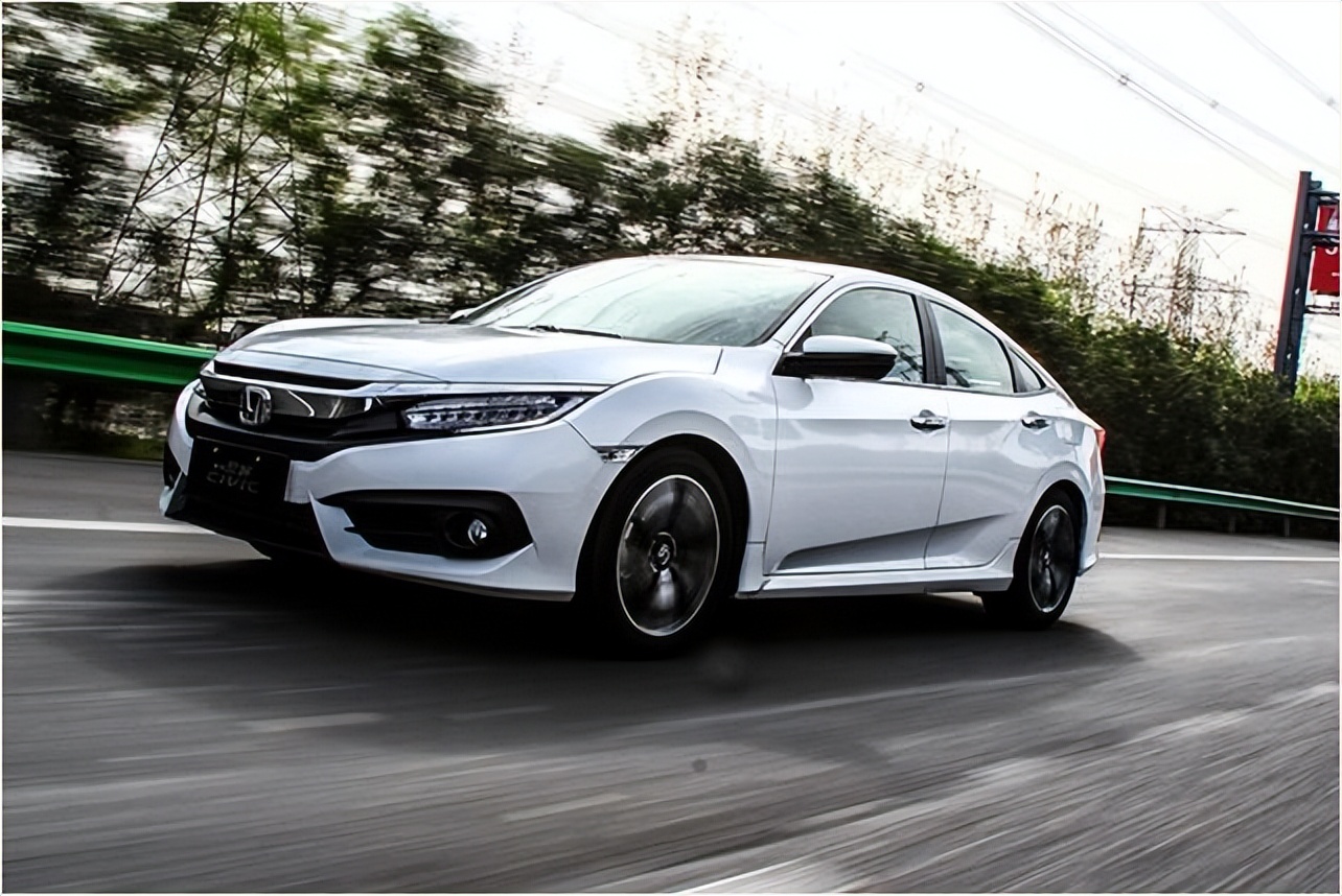 省油耐造保值本田最值得买的5款神车!开20万公里发动机还像新的(图3) 本田雅阁动力参数_日系轿车哪个品牌好啊_本田发动机技术