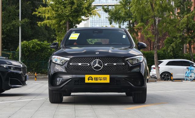 奔驰轿跑价格分析_奔驰L3硬件OTA解锁策略_奔驰新款轿车