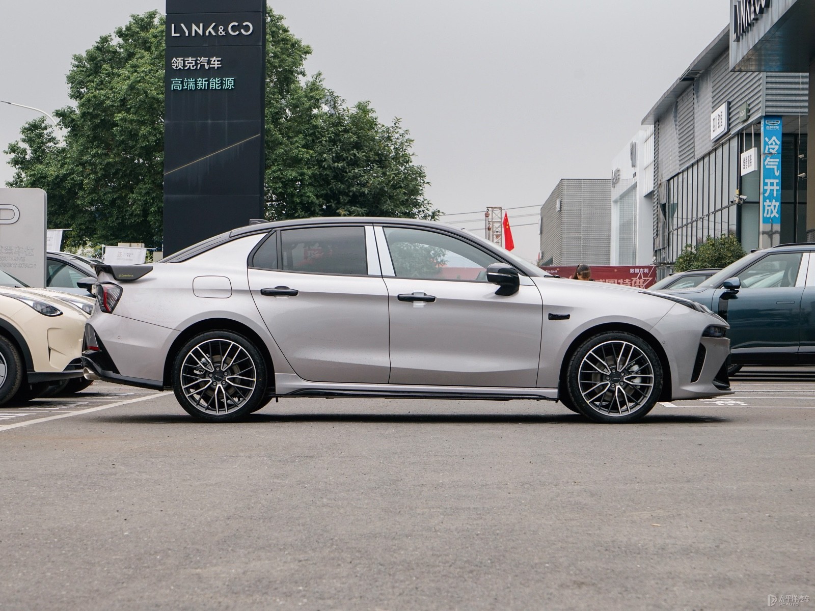 新款领克03家族上市 限时权益价10.38万元起(图3) 小车报价及图片_新款领克03价格_领克03+车型配置