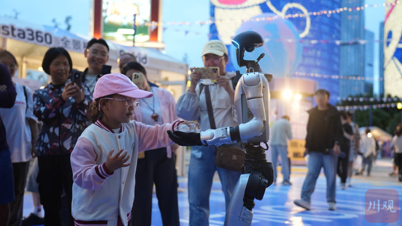 28个热门IP集结,2025成都国际数字文创季启幕(图4) 2025成都国际数字文创季_成都数字文创潮玩大街_数码广场 成都