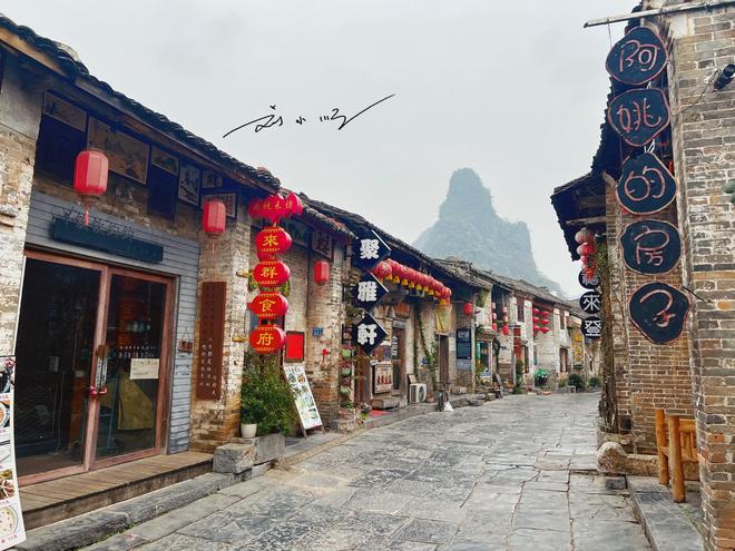 广西贺州这座著名的“千年古镇”,现在已经是国家5A级旅游景区?(图3) 黄姚古镇千年历史青石板路_黄姚古镇怎么去_黄姚古镇慢生活油茶文化