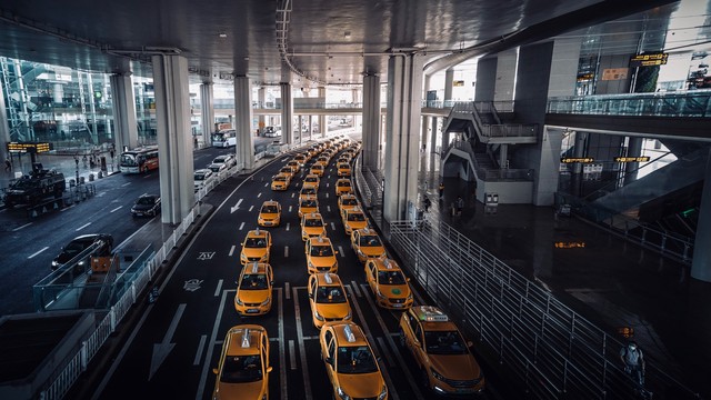 出租汽车行业动态解析最新政策解读(图3) 出租汽车政策法规执行力度加大_出租汽车行业区域发展不平衡_出租车车费计算