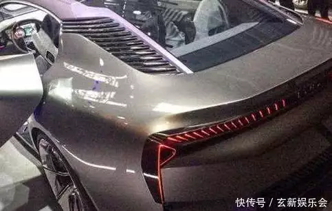 吉利领克05亮相,配对开剪刀门,比保时捷帅,车友:上市就火!(图5) 领克05_领克跑车_保时捷剪刀门跑车图片