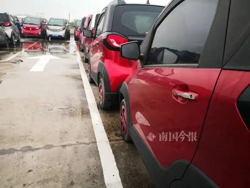 小E只要6500元一辆?柳州男子以为找到发财机会,不料掉进“深坑”(图3) 柳州低价小E骗局_6500元一辆小E骗局_小猴子电车多少钱一辆