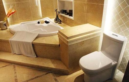 家里卫生间万万不能放这些东西!穷运从天而降,有钱人与你无关!(图4) 卫生间风水禁忌_卫生间装修风水讲究_厕所装修风水12大禁忌