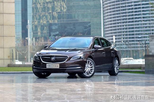 别克君越：外观与内饰的奢华交响