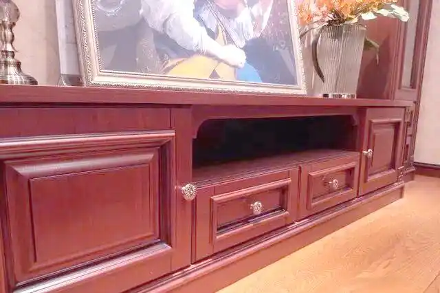 家具五金艺术:家居风格的点睛之笔——拉手的选择技巧(图16) 提升家具美学价值拉手_家居装饰拉手选择_橱柜拉手选择