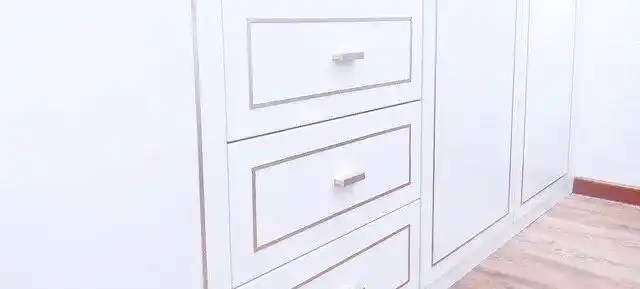 家具五金艺术:家居风格的点睛之笔——拉手的选择技巧(图17) 提升家具美学价值拉手_家居装饰拉手选择_橱柜拉手选择