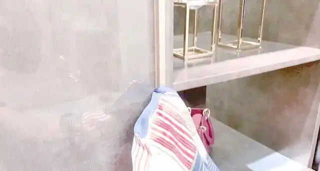 家具五金艺术:家居风格的点睛之笔——拉手的选择技巧(图8) 提升家具美学价值拉手_橱柜拉手选择_家居装饰拉手选择