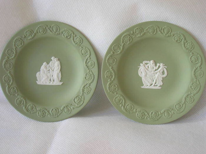 “英国传统陶瓷之父”:乔舒亚·韦奇伍德(图17) 韦奇伍德 陶瓷历史 红色陶土_骨瓷装饰盘