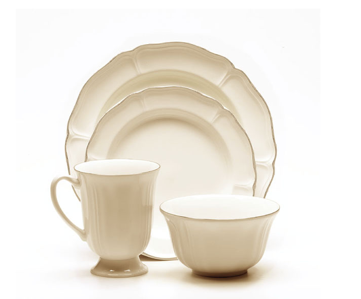 “英国传统陶瓷之父”:乔舒亚·韦奇伍德(图5) 骨瓷装饰盘_韦奇伍德 陶瓷历史 红色陶土